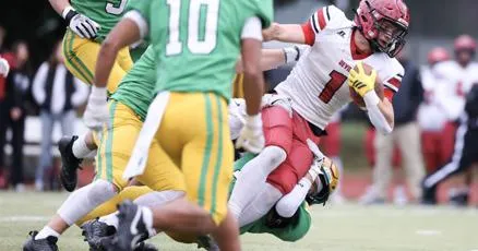 Ambrose: East Valley seniors process disappointment of end to historic season