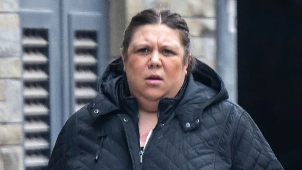 Pregnant mother who sold fake £80 Taylor Swift tickets spared jail