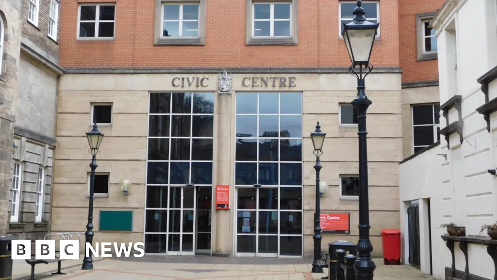 Stoke-on-Trent residents do not trust council, survey shows