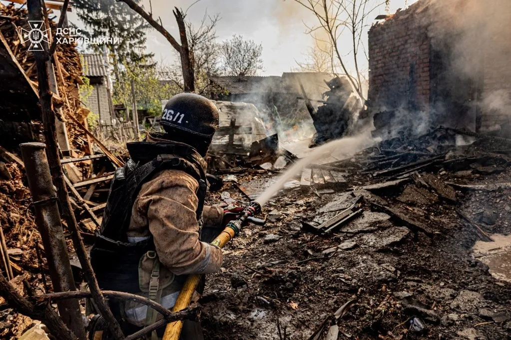 Russia violates Ukraine's ceasefire within minutes