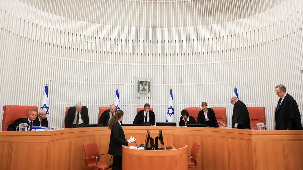 With Iran War on Pause, Political Battle Resumes Over Israeli Democracy