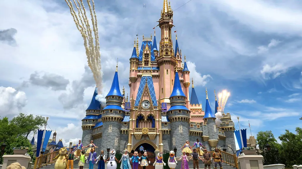 The 'clever' way Disney World staff check for lice in kids