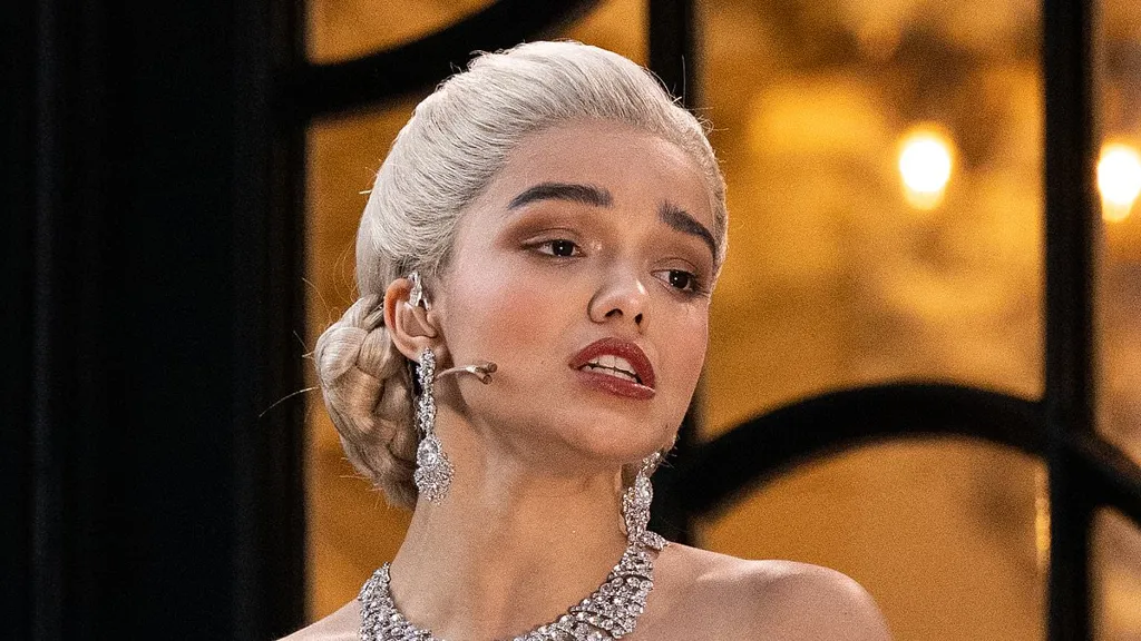 Rachel Zegler's Evita performance under fire as 'people fall ill'