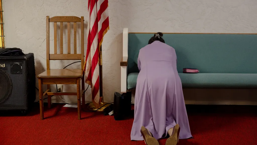 In Florida, an immigrant pastors detention sends a community reeling