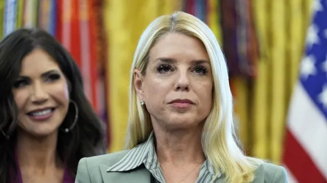 Trump presses Bondi to take legal action against his foes