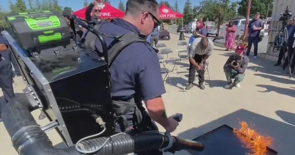 Sonic firefighting technology shown at Bay Area fire training center