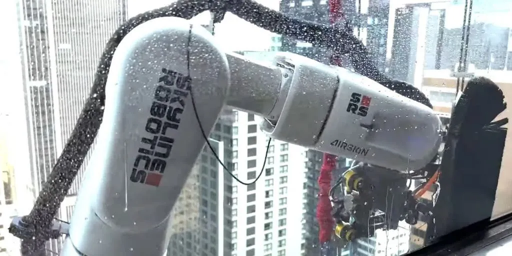 Robots replace human window washers on skyscrapers