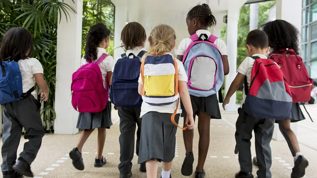 California governor bans students' favorite snacks over cancer fears