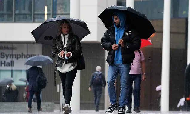 Wet bank holiday weather to end record-breaking dry spring