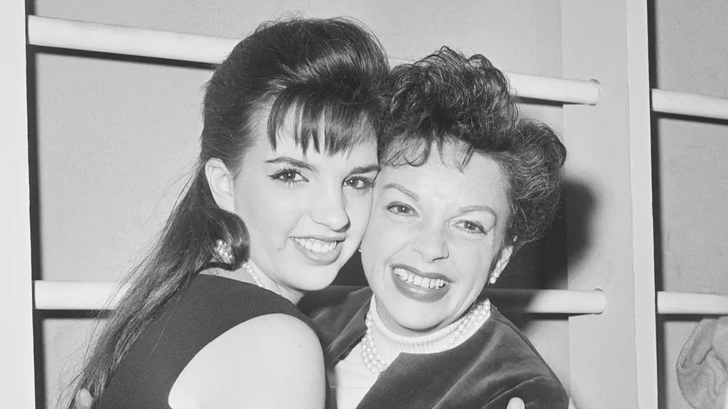 Liza Minnelli shares heartbreaking details of her upbringing
