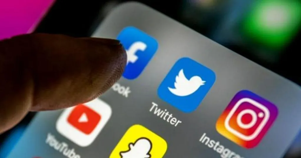 Pittsburgh-area moms band together to help kids fight social media addiction
