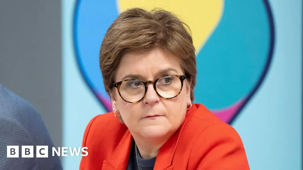 Government threatened with court action over Sturgeon inquiry evidence