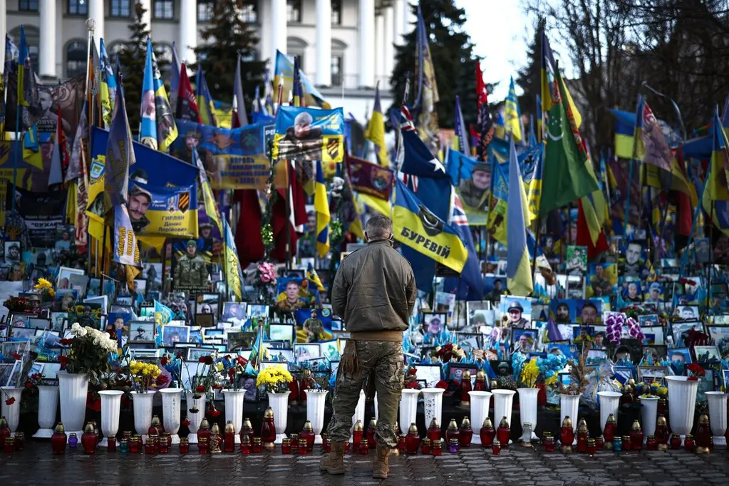 EU to Push Partners to Cover €30 Billion Aid Gap For Ukraine