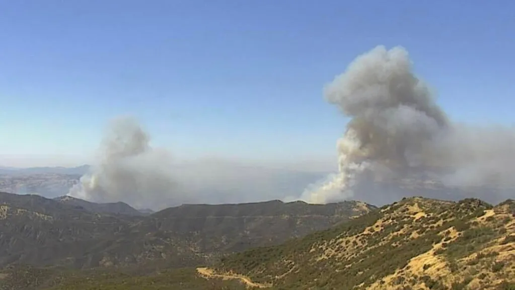 Gifford Fire: More Than 23,000 Acres Burn at Los Padres Forest in California