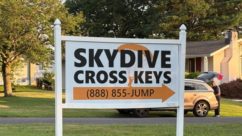 New Jersey skydiving company says plane experienced 'mechanical issues' after takeoff