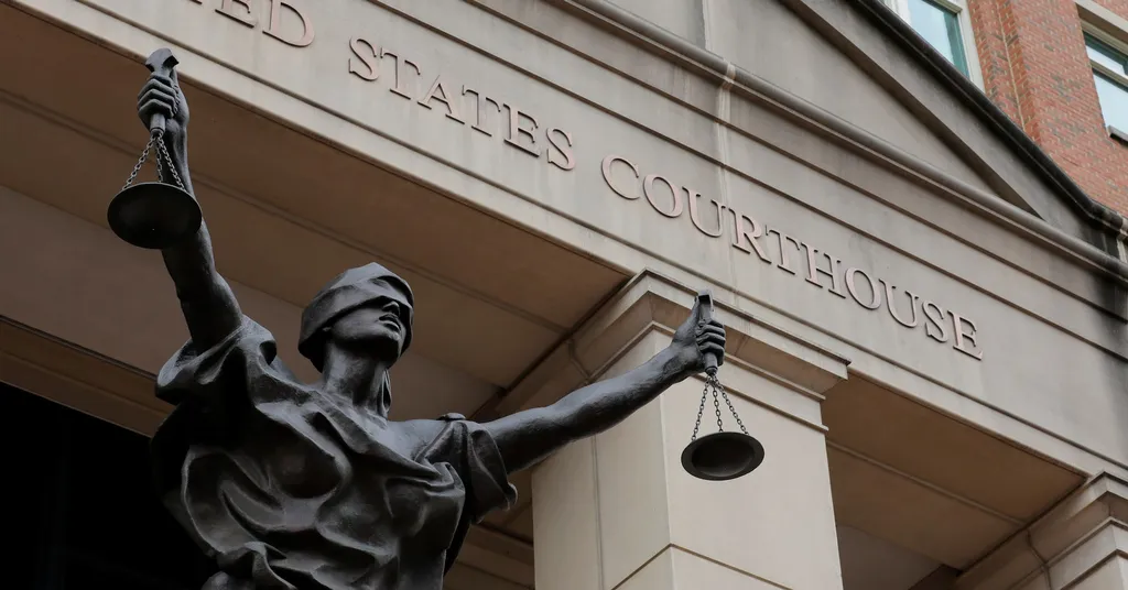 US judicial panel scraps key provision in amicus brief disclosure rule