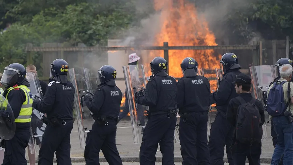 Police told to release ethnicity of suspects cases after secrecy rows