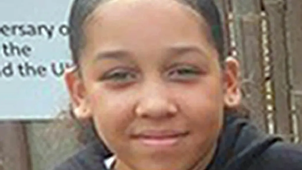 Family of girl who drowned say waterpark has never apologised
